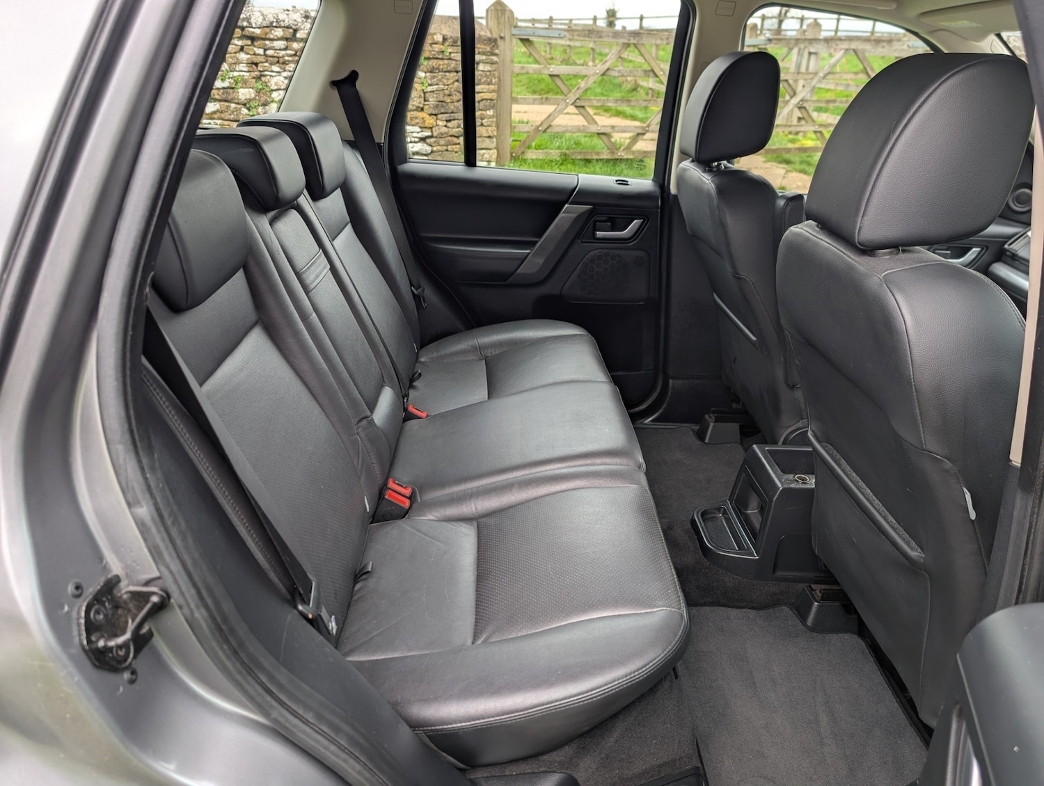 Used Land Rover Freelander 2 2010 for sale - 77965379: Photo 10