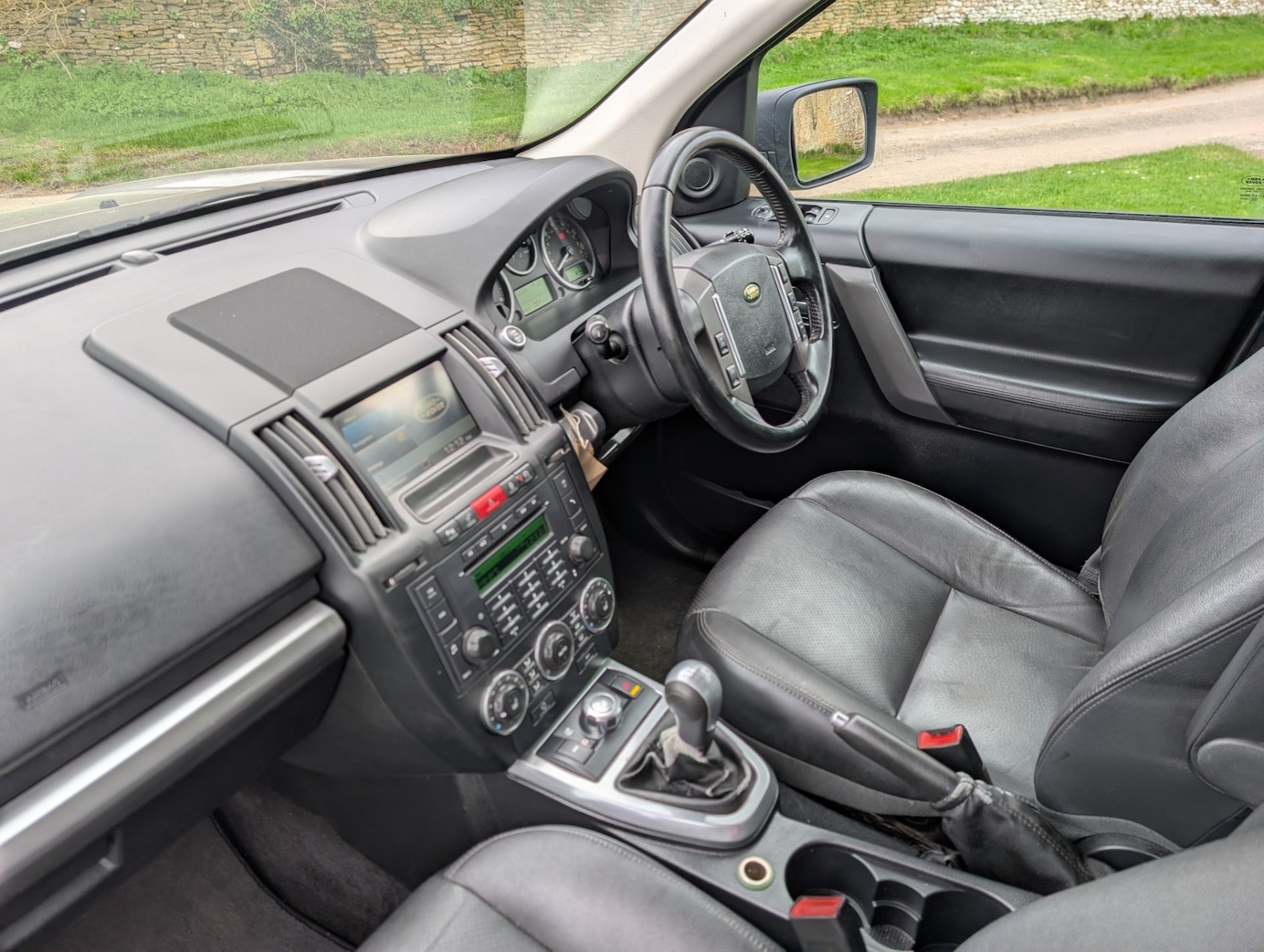 Used Land Rover Freelander 2 2010 for sale - 77965379: Photo 13