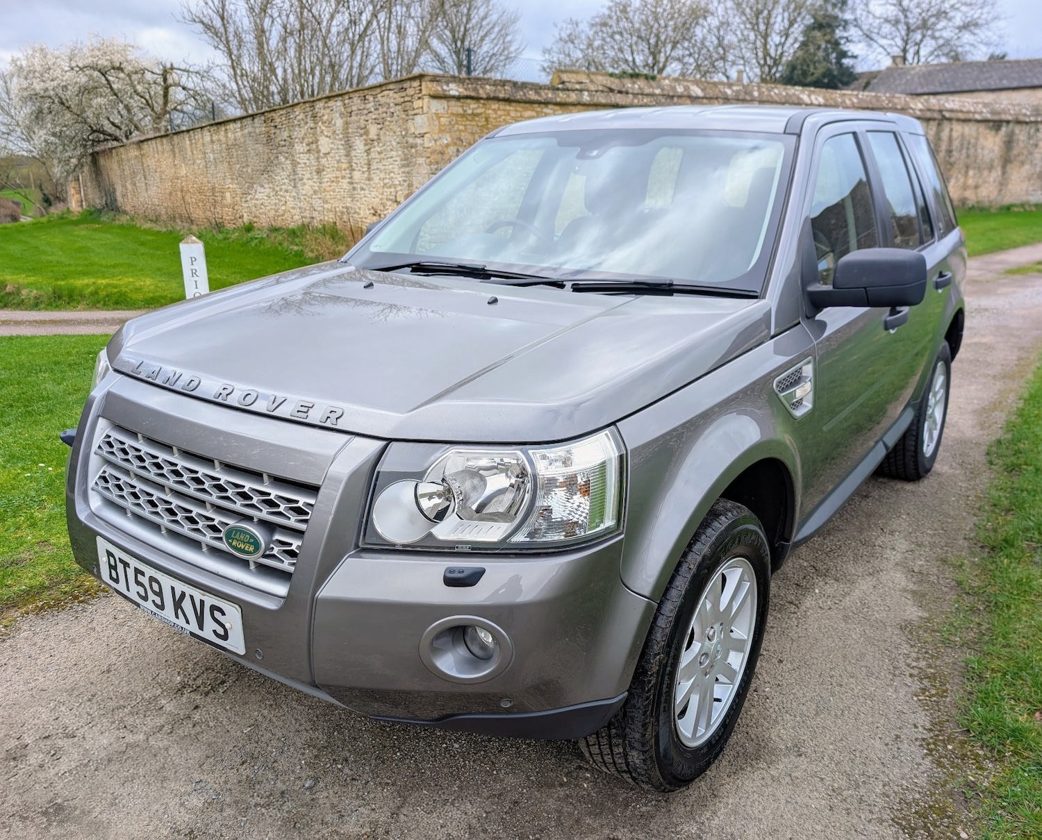 Used Land Rover Freelander 2 2010 for sale - 77965379: Photo 3