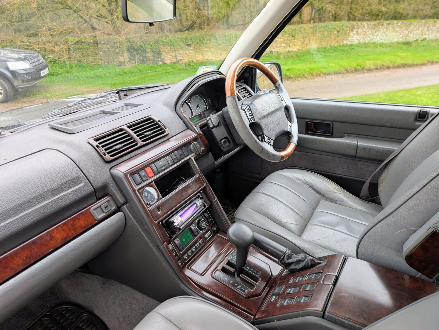 Used Land Rover Range Rover 1995 for sale - 77406702: Photo 11