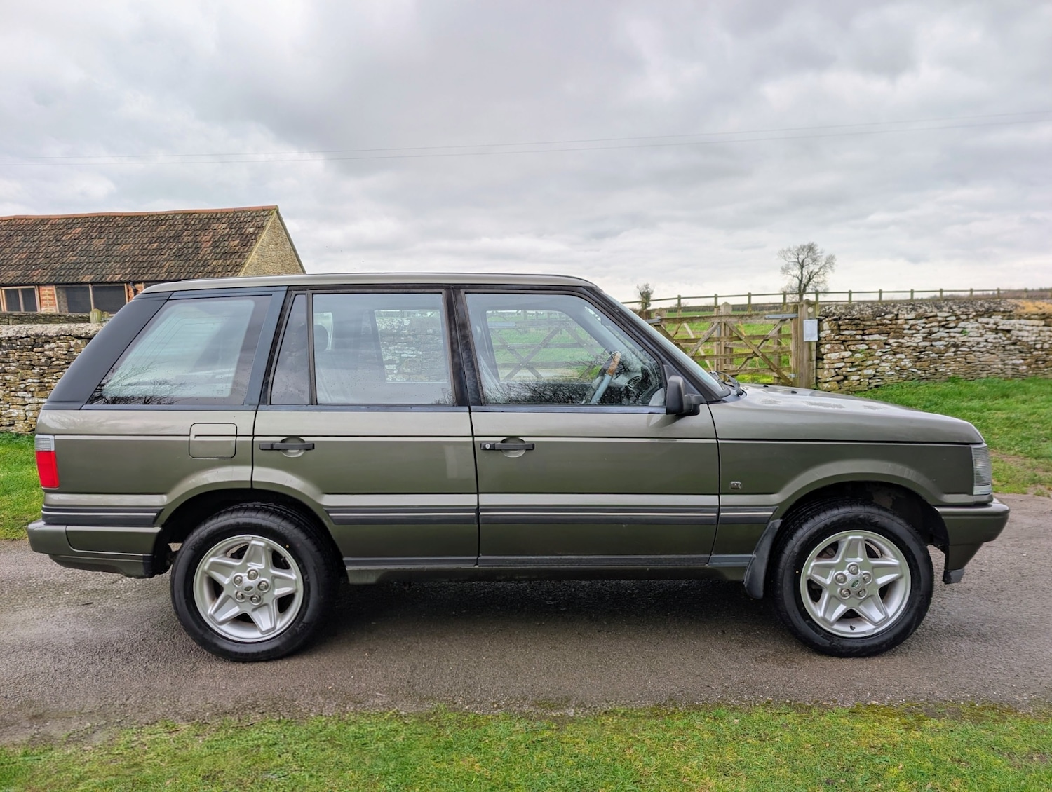 Used Land Rover Range Rover 1995 for sale - 77406702: Photo 3