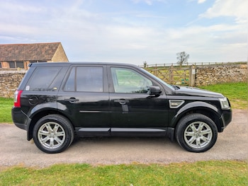 Used Land Rover Freelander 2010 for sale - 78175927: Photo