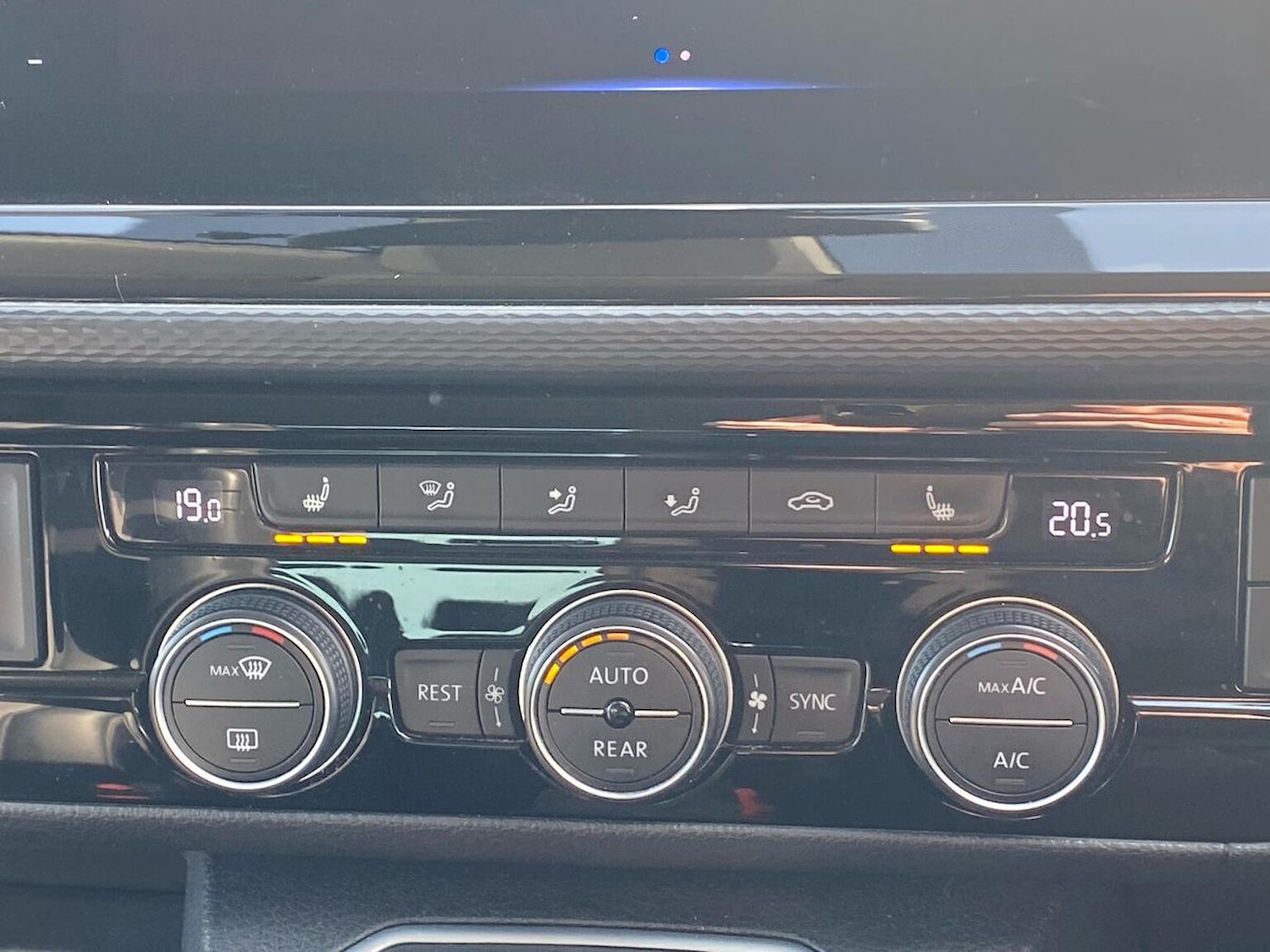 Used Volkswagen Caravelle 2020 for sale - 78194706: Photo 14