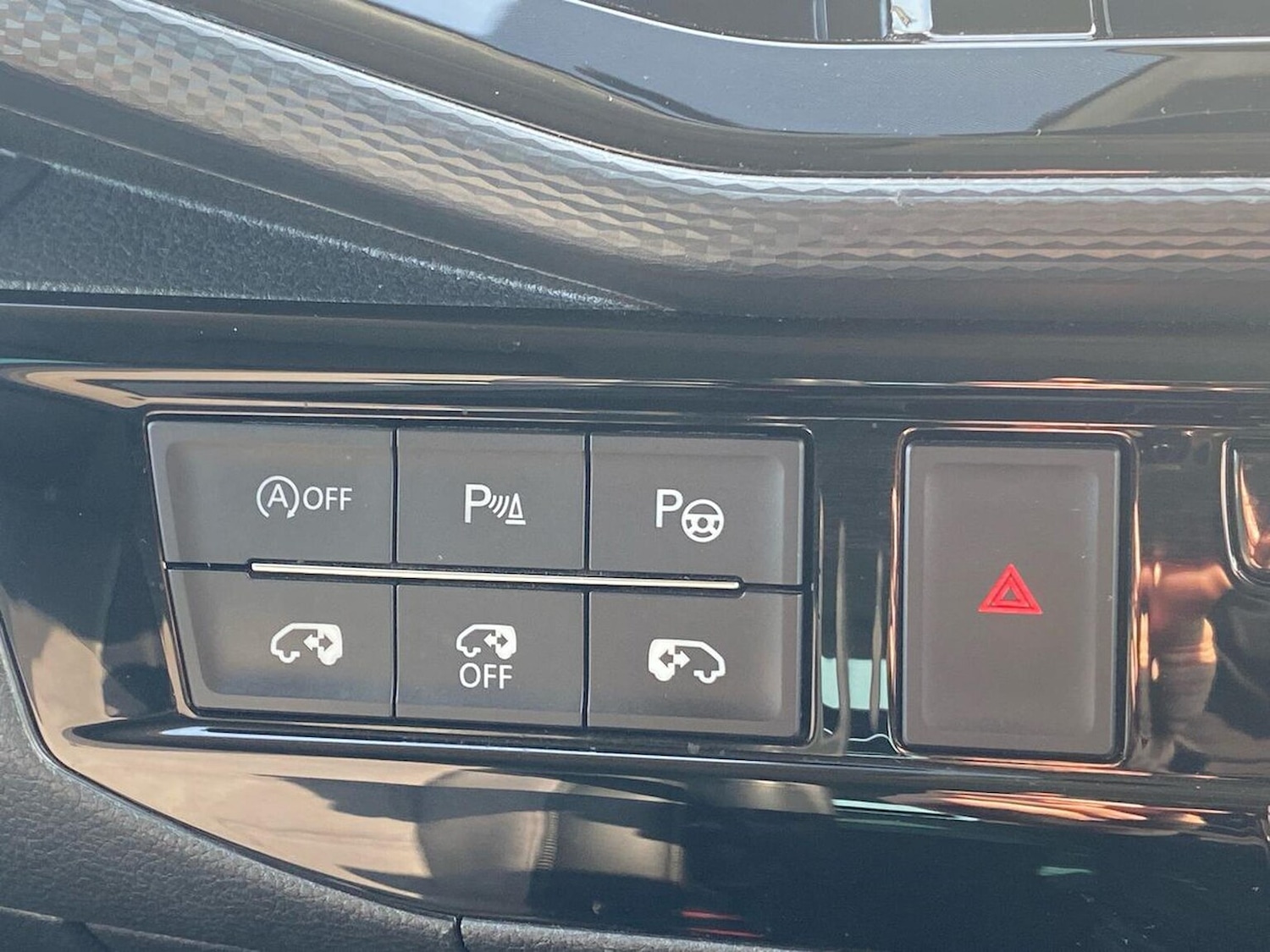 Used Volkswagen Caravelle 2020 for sale - 78194706: Photo 31