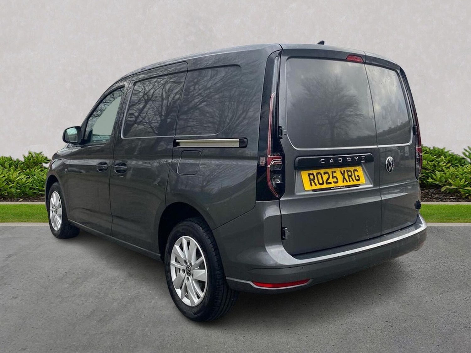 Used Volkswagen Caddy 2025 for sale - 78194789: Photo 2