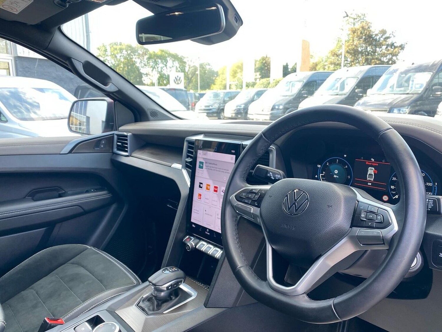 Used Volkswagen Amarok 2023 for sale - 76225007: Photo 15