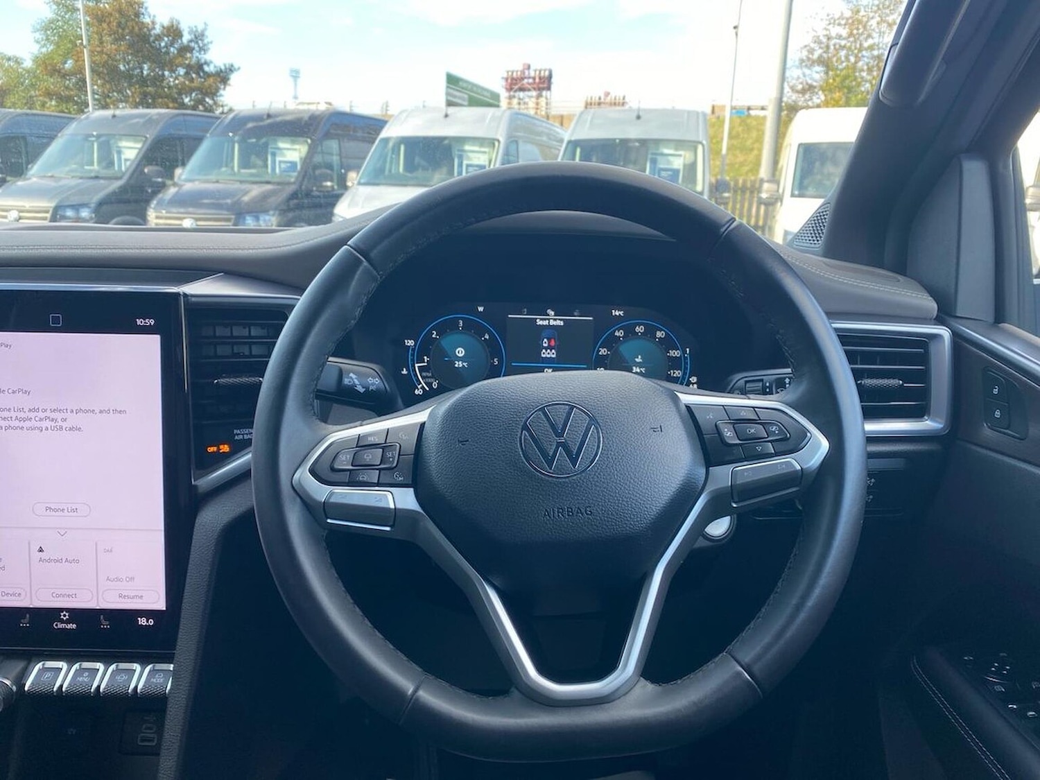 Used Volkswagen Amarok 2023 for sale - 76225007: Photo 9