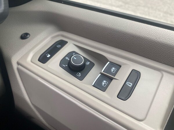 Used Volkswagen Multivan 2025 for sale - 76127223: Photo 33