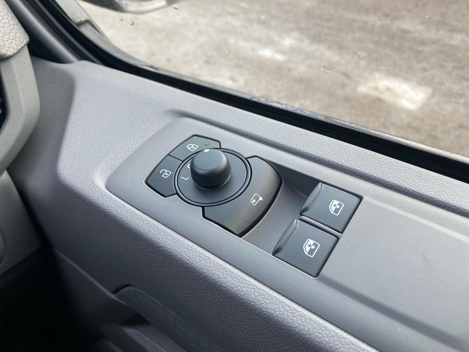 Used Volkswagen Transporter 2025 for sale - 77528856: Photo 27