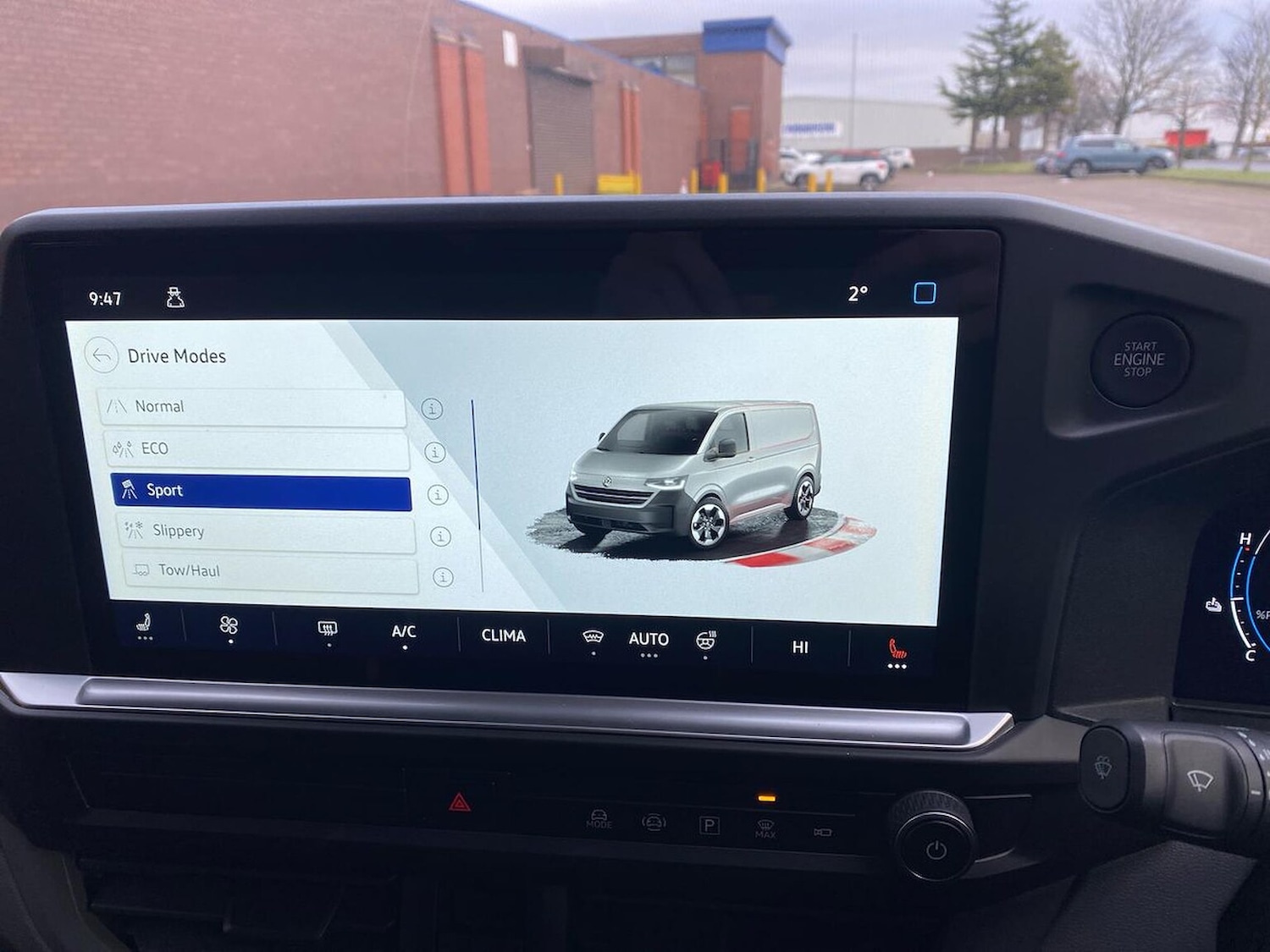 Used Volkswagen Transporter 2025 for sale - 77528856: Photo 28