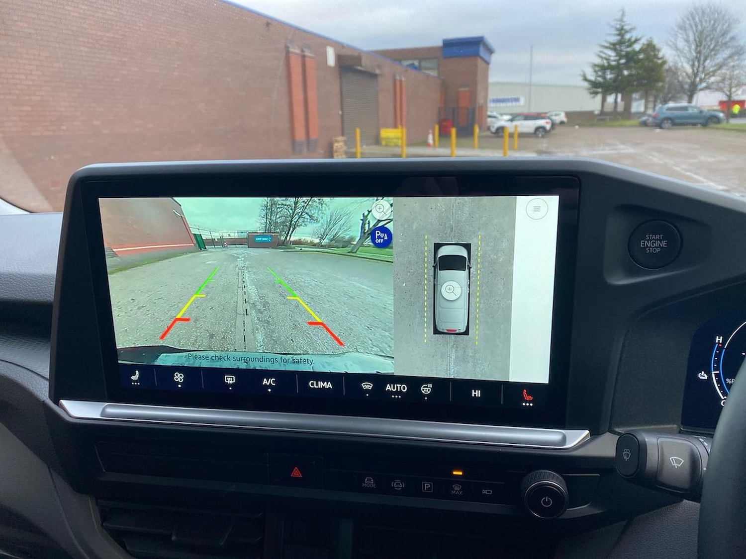 Used Volkswagen Transporter 2025 for sale - 77528856: Photo 30