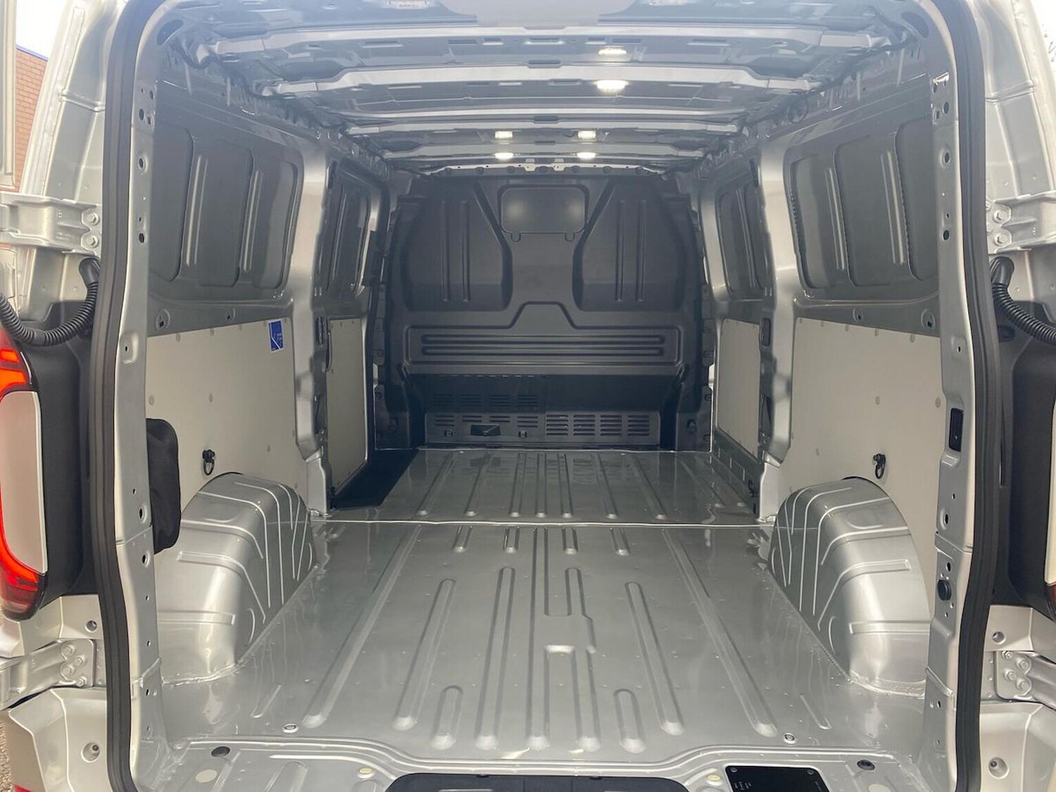 Used Volkswagen Transporter 2025 for sale - 76497281: Photo 17