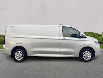 Used Volkswagen Transporter 2025 for sale - 76497281: Photo