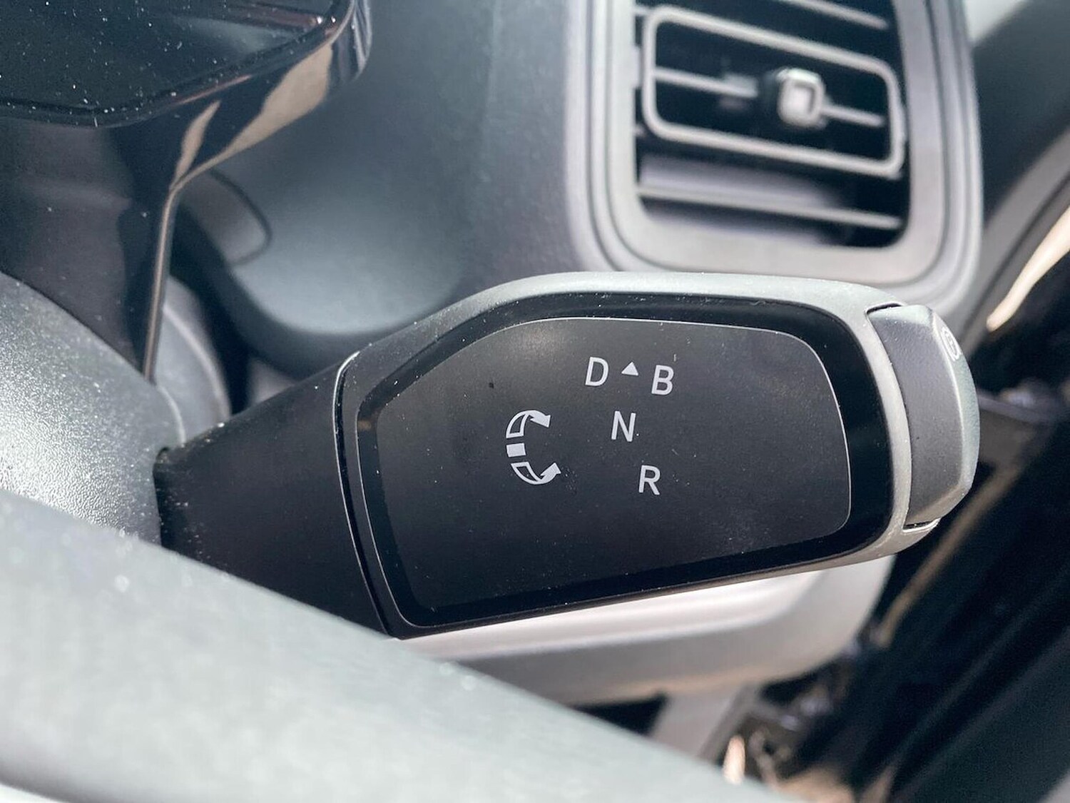 Used Volkswagen ID.Buzz 2024 for sale - 76963458: Photo 15