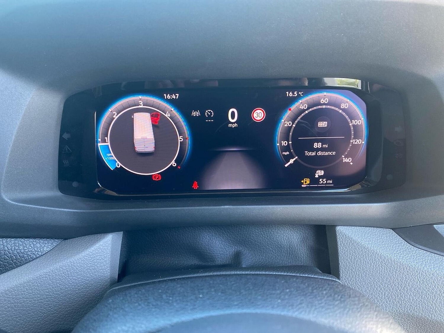 Used Volkswagen Crafter 2025 for sale - 76402460: Photo 10