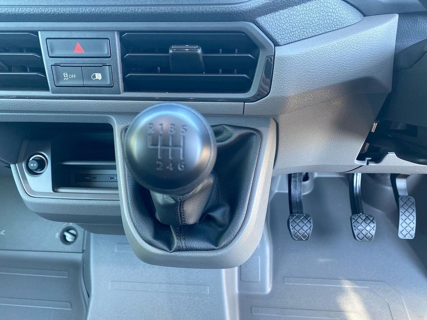 Used Volkswagen Crafter 2025 for sale - 76402460: Photo 13