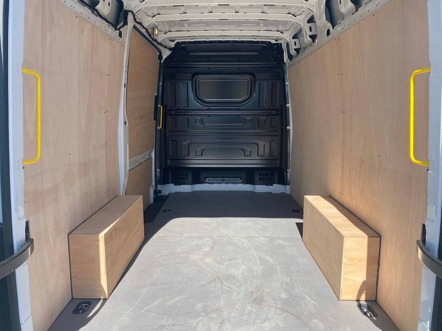 Used Volkswagen Crafter 2025 for sale - 76402460: Photo 17