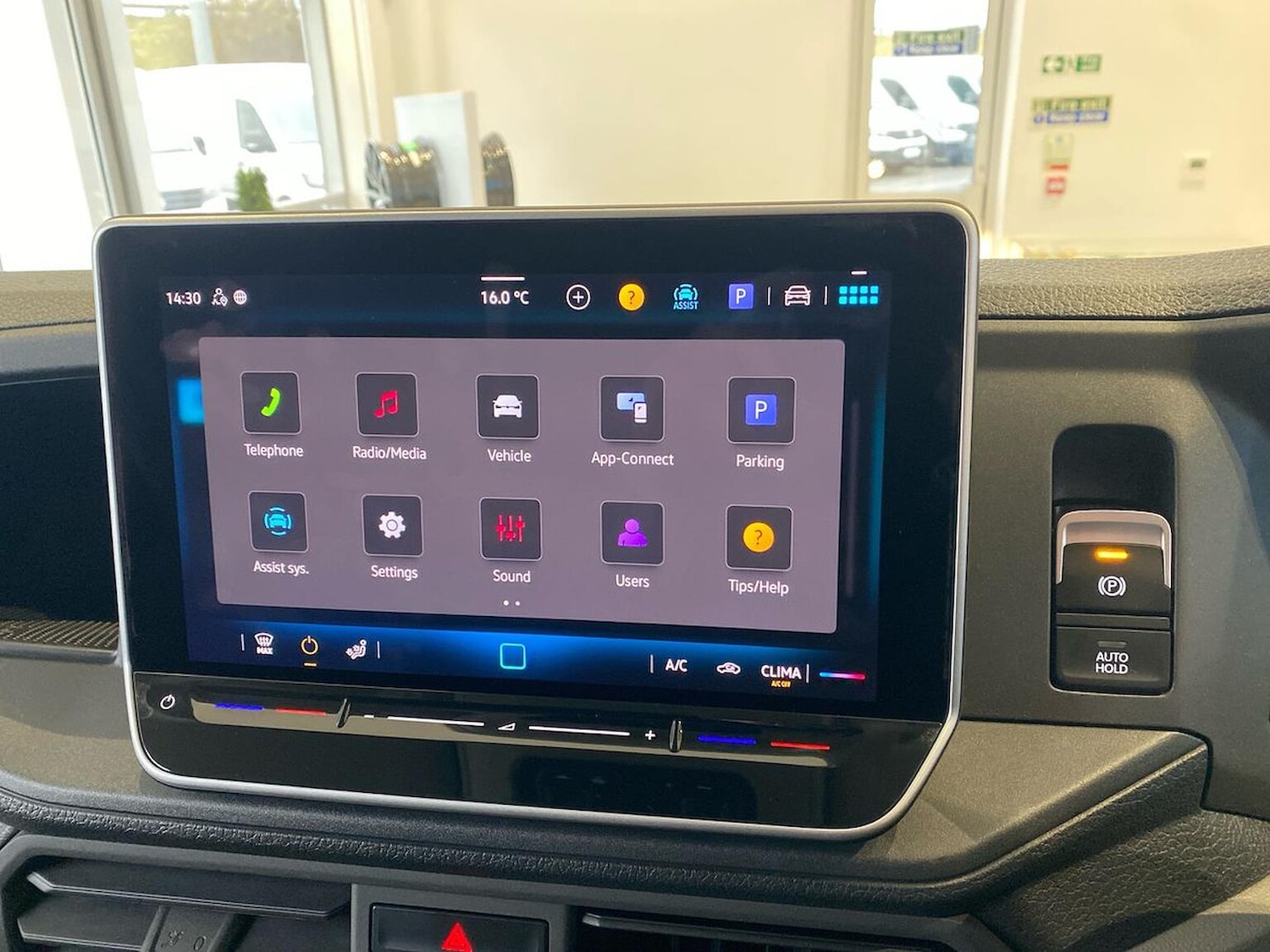 Used Volkswagen Crafter 2025 for sale - 76725869: Photo 30