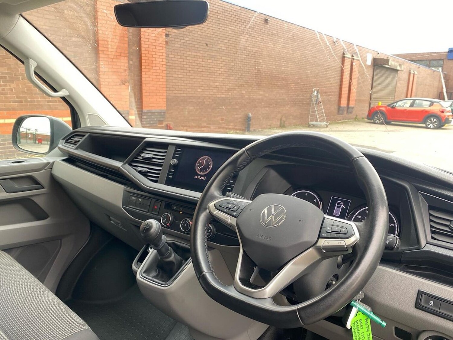 Used Volkswagen Transporter 2024 for sale - 76430835: Photo 16