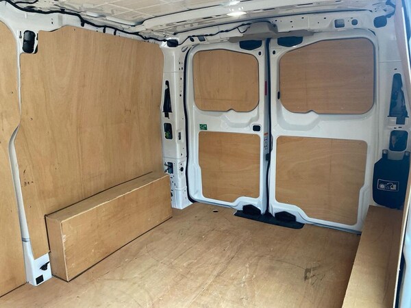 Used Volkswagen Transporter 2025 for sale - 76305439: Photo 27