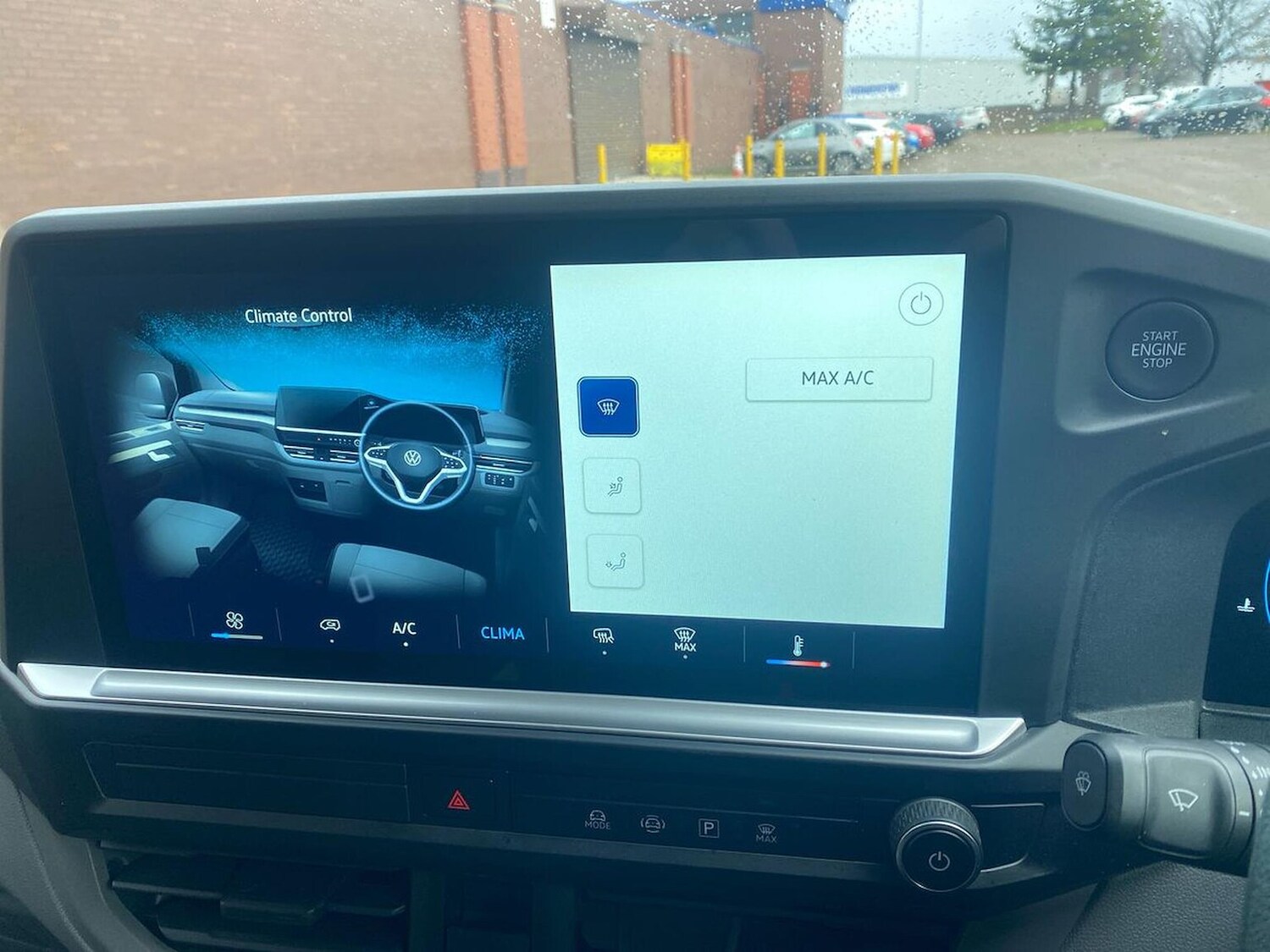 Used Volkswagen Transporter 2025 for sale - 76637821: Photo 12