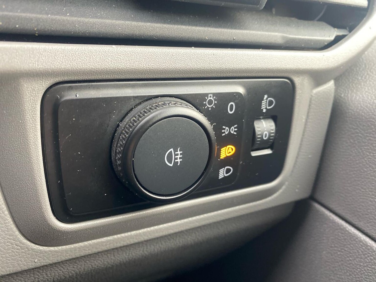 Used Volkswagen Transporter 2025 for sale - 76637821: Photo 30