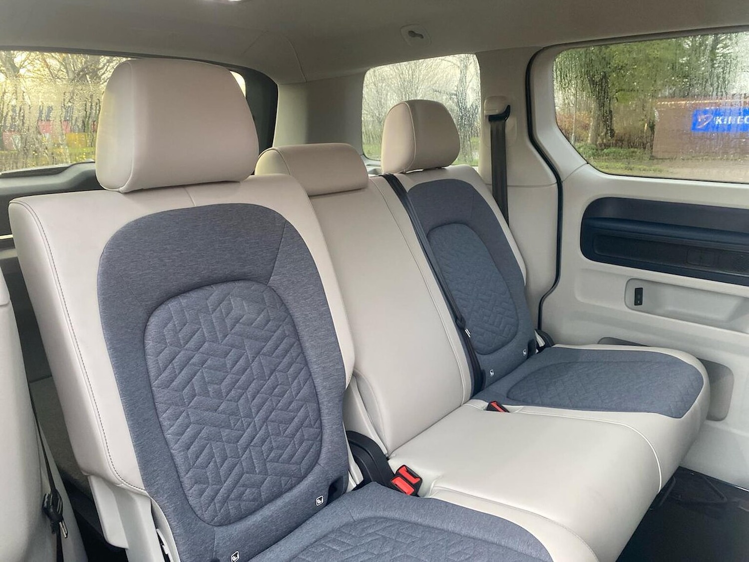 Used Volkswagen ID.Buzz 2024 for sale - 76837117: Photo 16