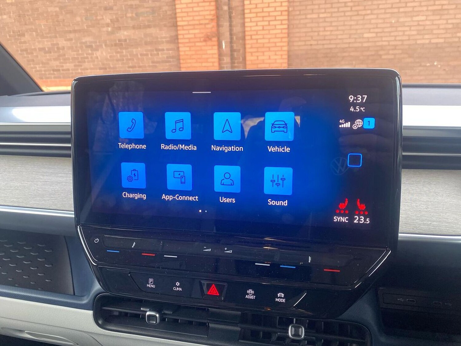 Used Volkswagen ID.Buzz 2024 for sale - 76837117: Photo 38