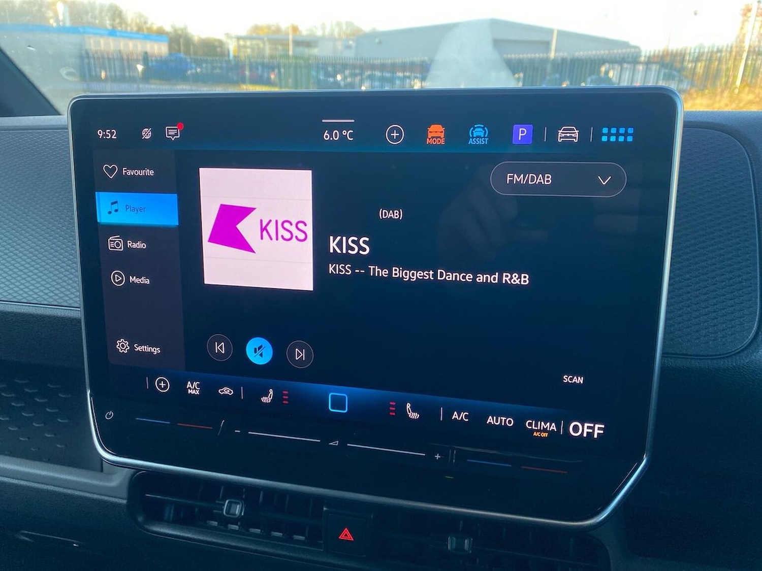 Used Volkswagen ID.Buzz 2025 for sale - 76794862: Photo 11