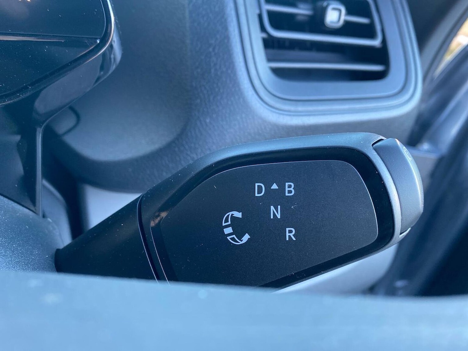 Used Volkswagen ID.Buzz 2025 for sale - 76794862: Photo 13