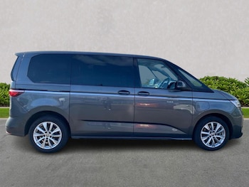 Used Volkswagen Multivan 2023 for sale - 75491094: Photo