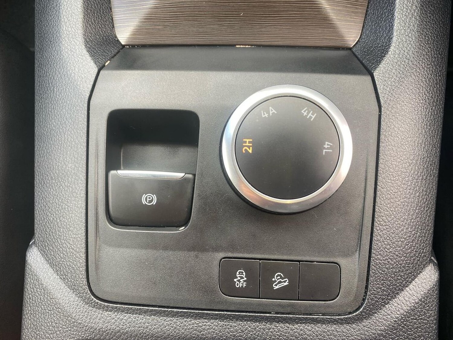 Vehicle 28