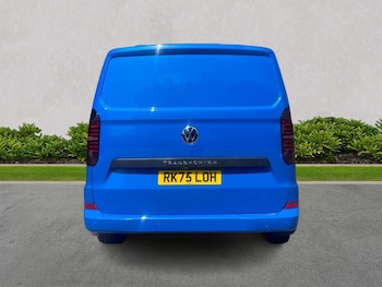 Used Volkswagen Transporter 2025 for sale - 79234556: Photo