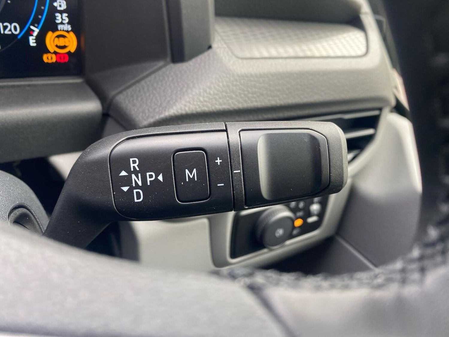 Used Volkswagen Transporter 2025 for sale - 77676311: Photo 13