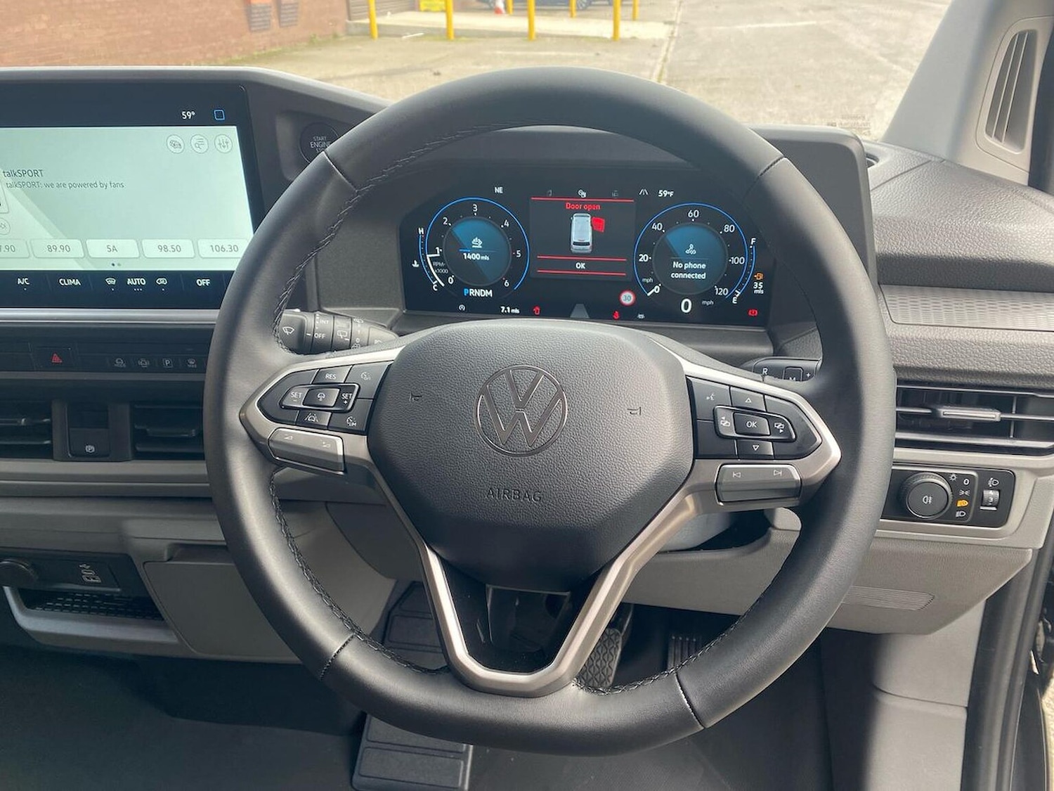 Used Volkswagen Transporter 2025 for sale - 77676311: Photo 9