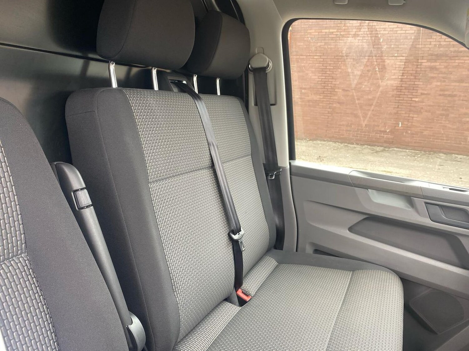 Used Volkswagen Transporter 2024 for sale - 76490580: Photo 16