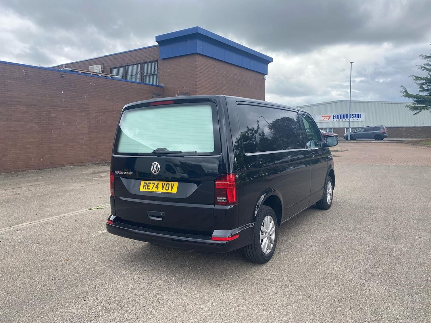 Used Volkswagen Transporter 2024 for sale - 76490580: Photo 18