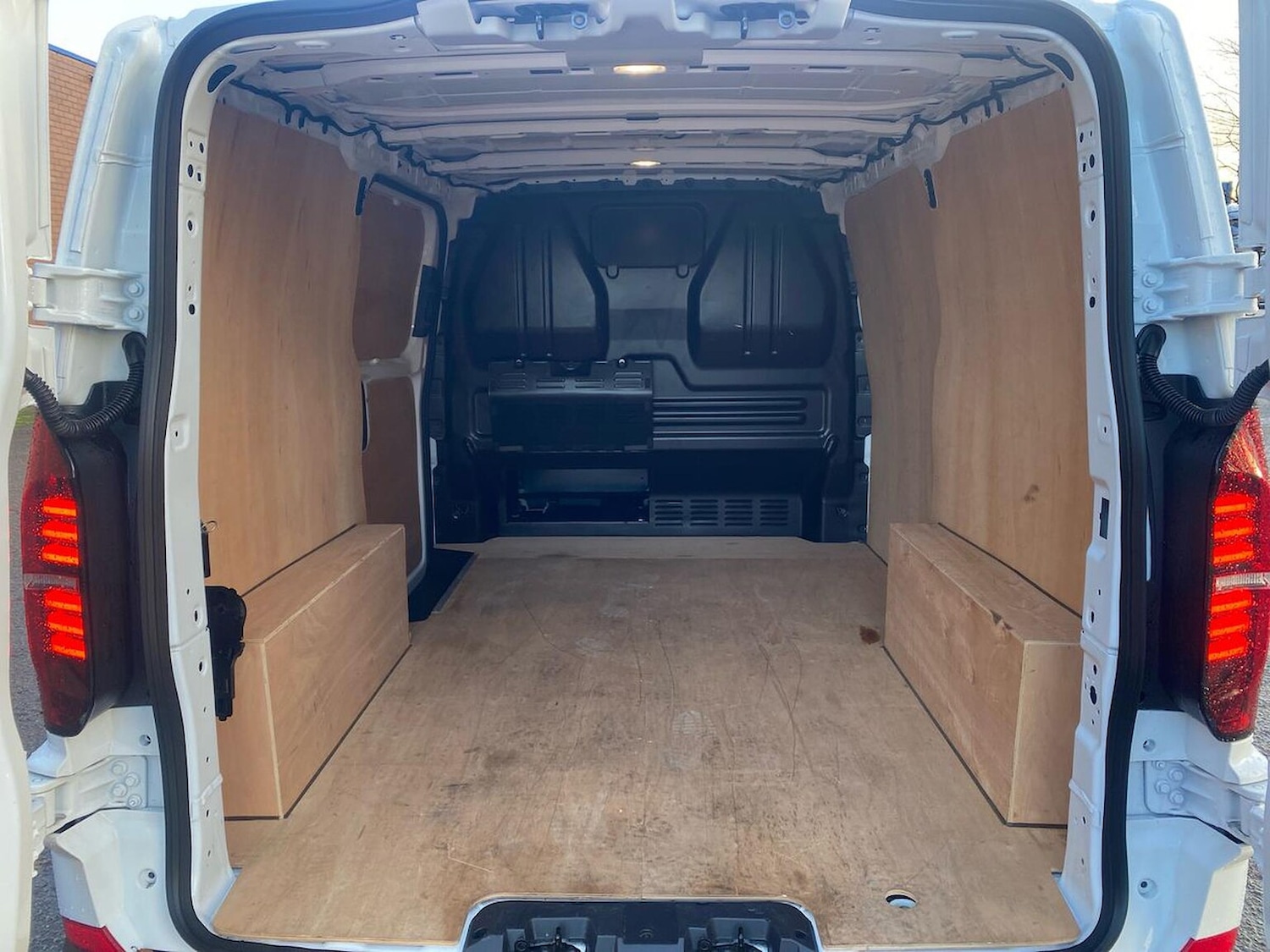 Used Volkswagen Transporter 2025 for sale - 76699518: Photo 17