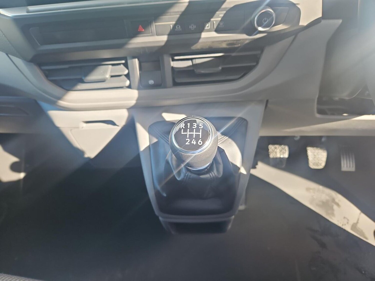 Used Volkswagen Transporter 2025 for sale - 77567700: Photo 13