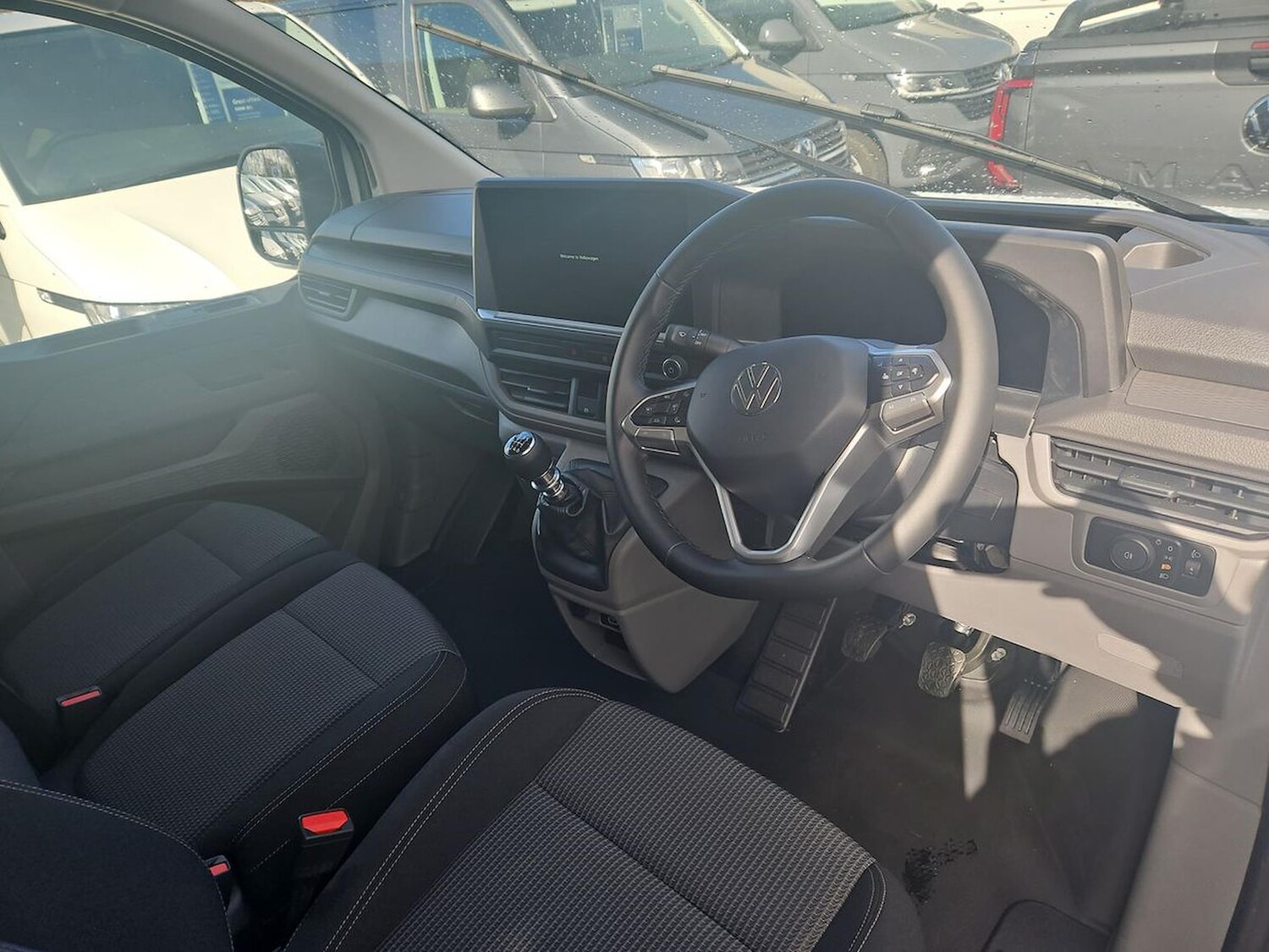 Used Volkswagen Transporter 2025 for sale - 77567700: Photo 15