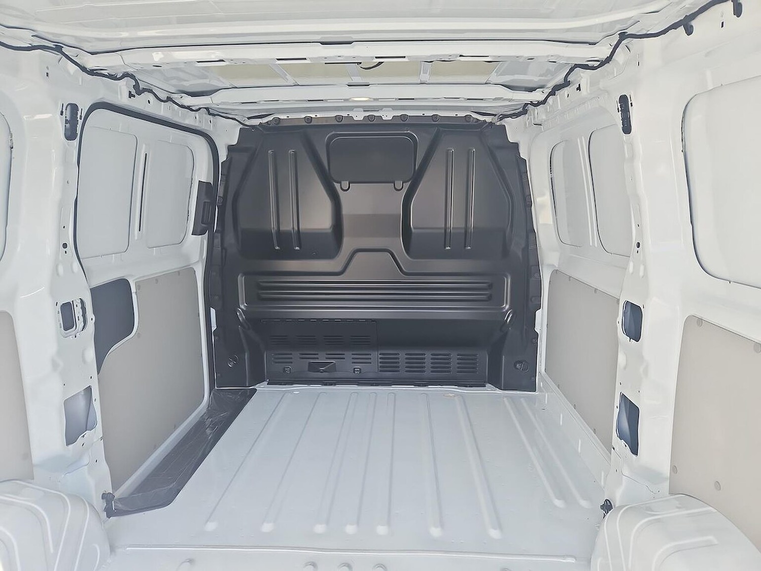 Used Volkswagen Transporter 2025 for sale - 77567700: Photo 16