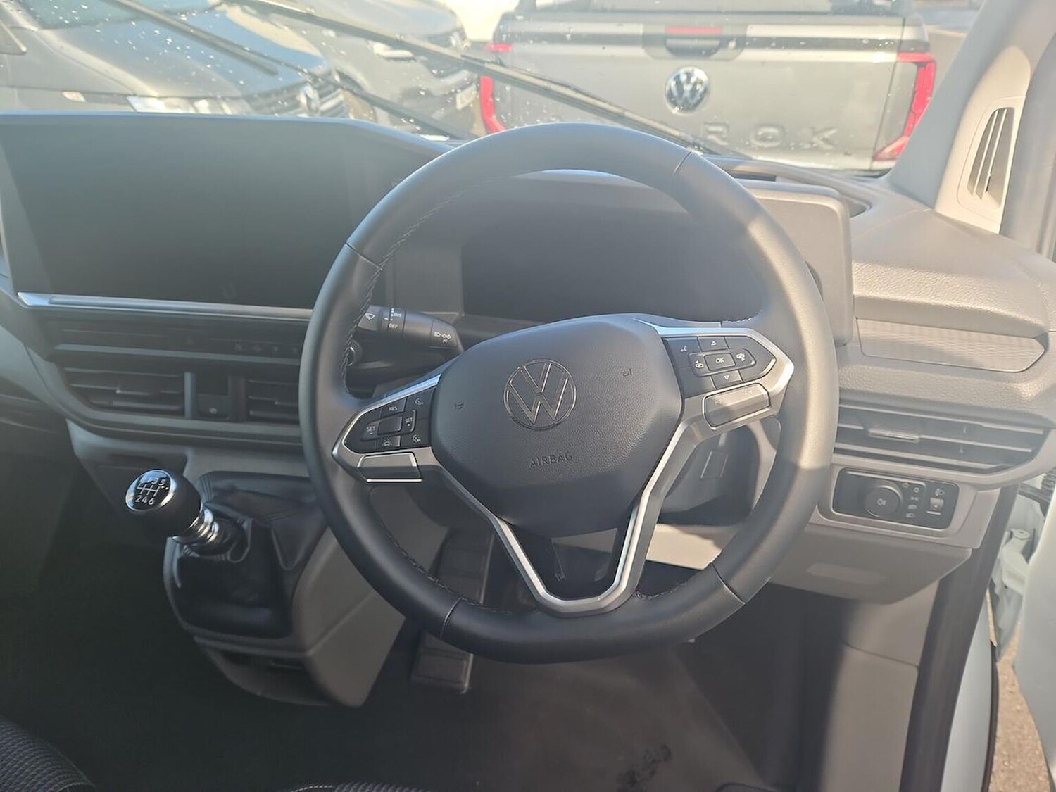 Used Volkswagen Transporter 2025 for sale - 77567700: Photo 9