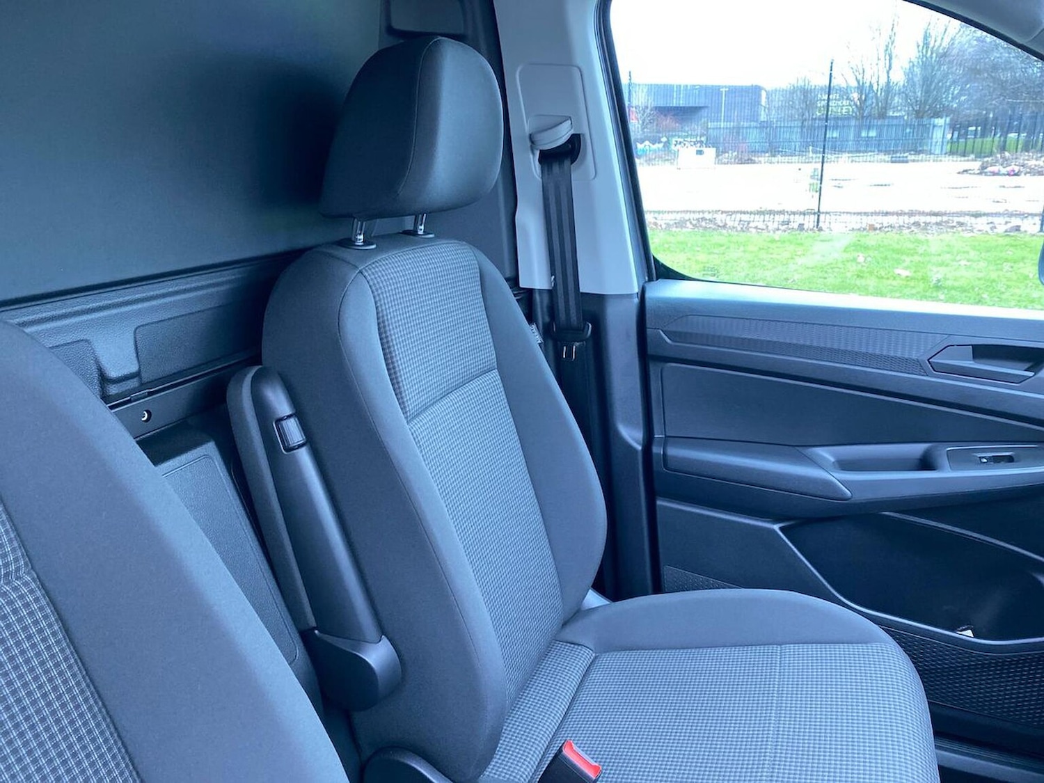 Used Volkswagen Caddy Maxi 2025 for sale - 77973986: Photo 16