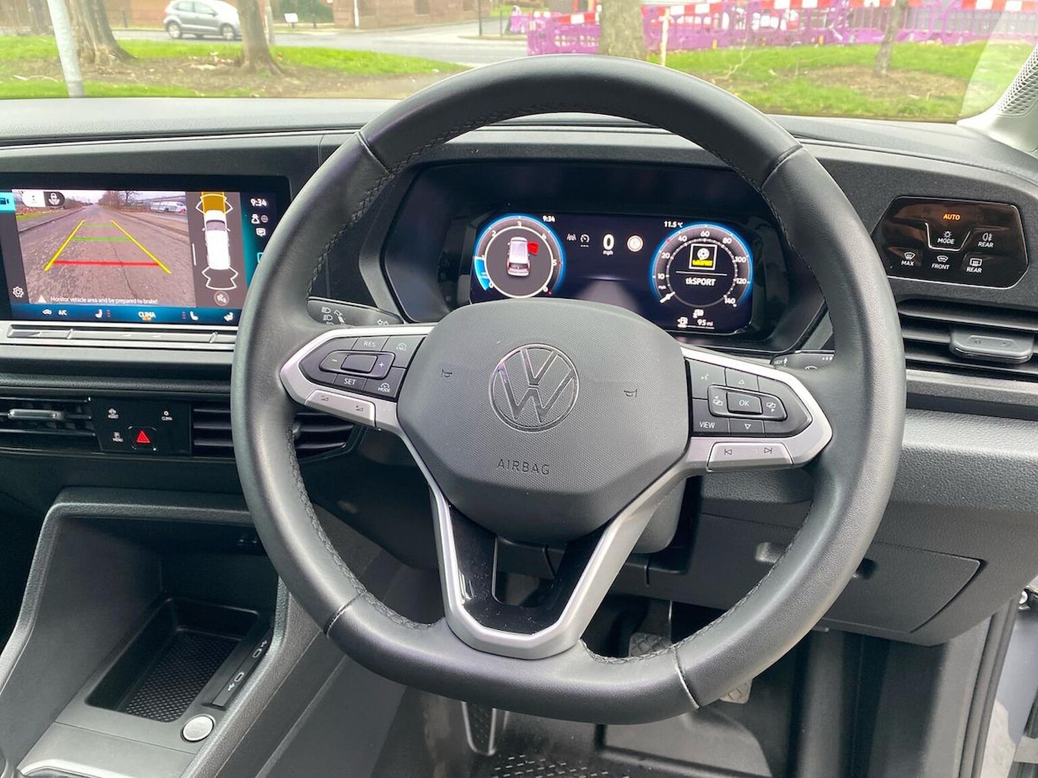 Used Volkswagen Caddy Maxi 2025 for sale - 77973986: Photo 9