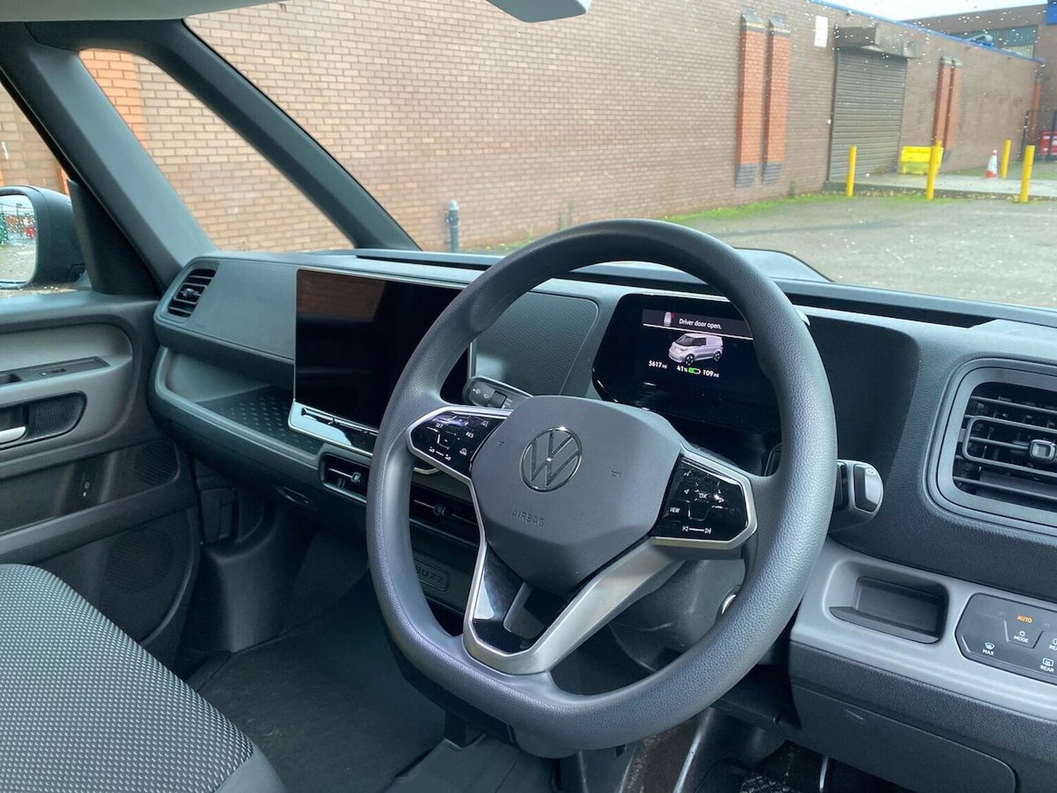 Used Volkswagen ID.Buzz 2024 for sale - 77487925: Photo 15