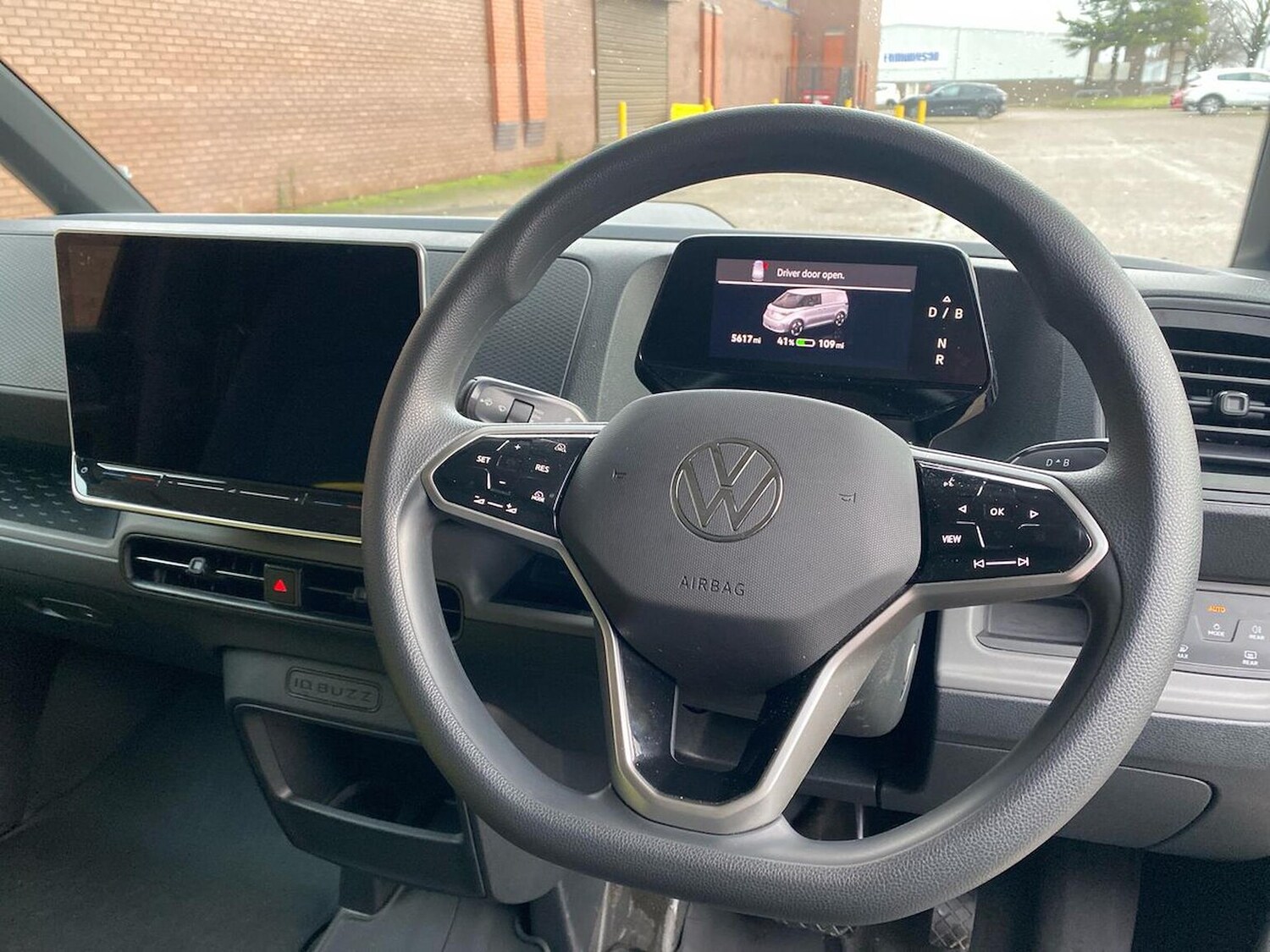 Used Volkswagen ID.Buzz 2024 for sale - 77487925: Photo 9