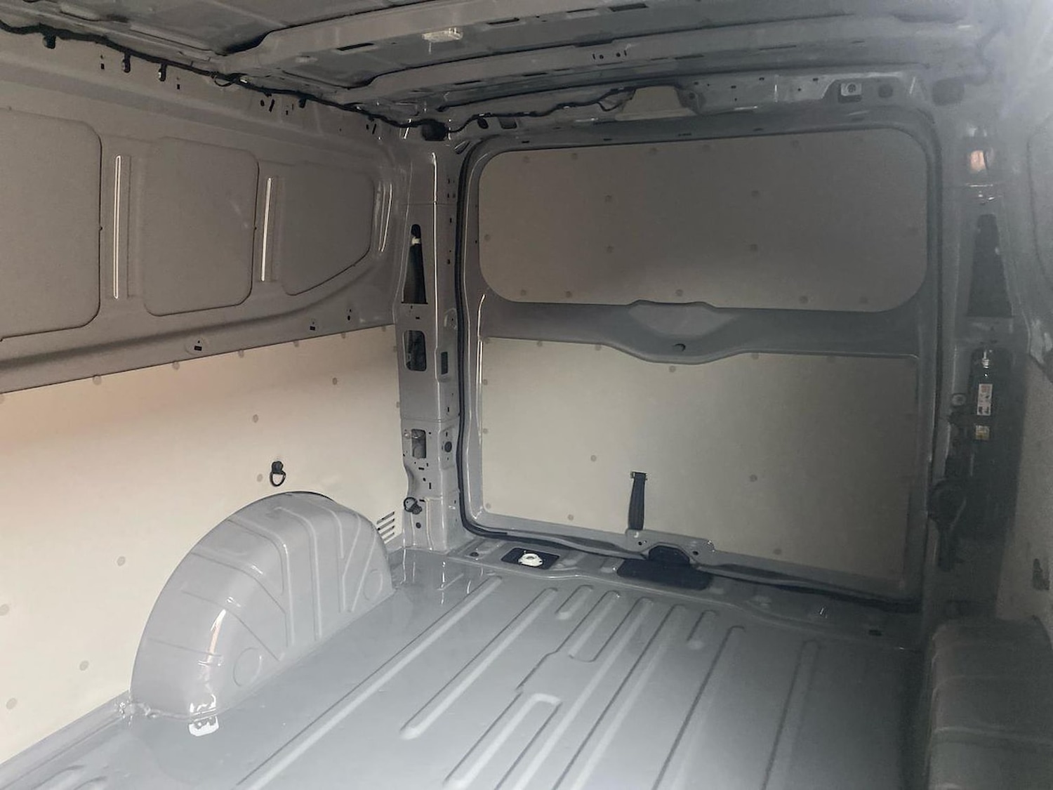 Used Volkswagen Transporter 2025 for sale - 77488013: Photo 28