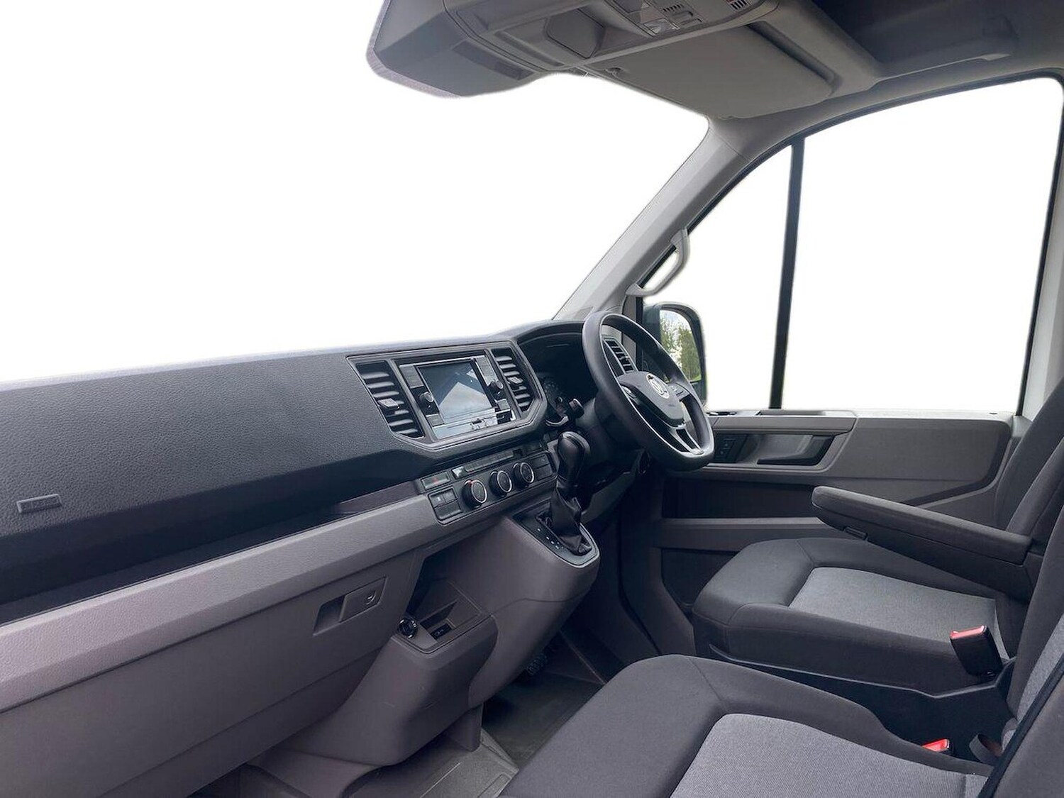 Used Volkswagen Crafter 2024 for sale - 76011103: Photo 7