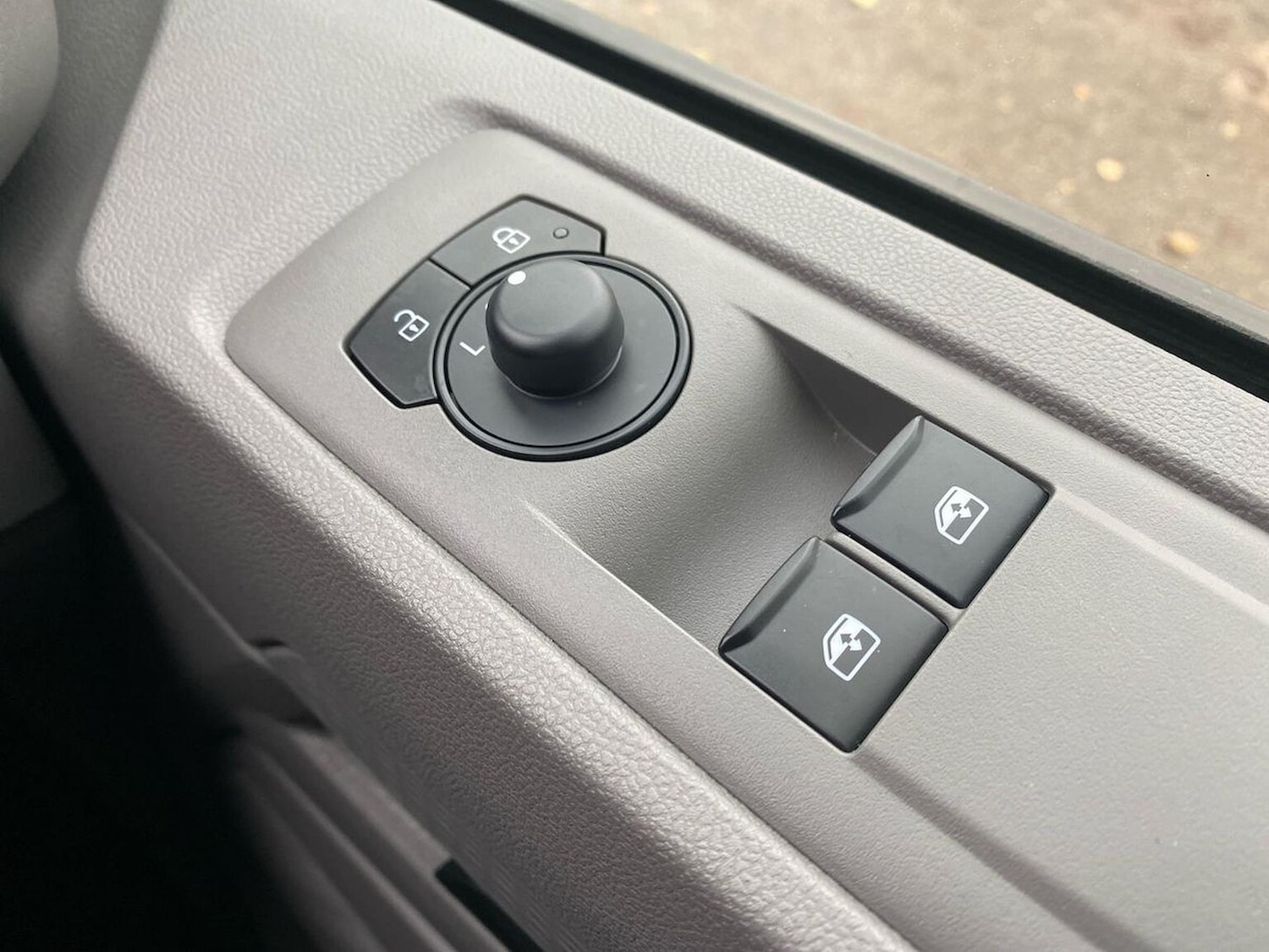 Used Volkswagen Transporter 2025 for sale - 77487983: Photo 31