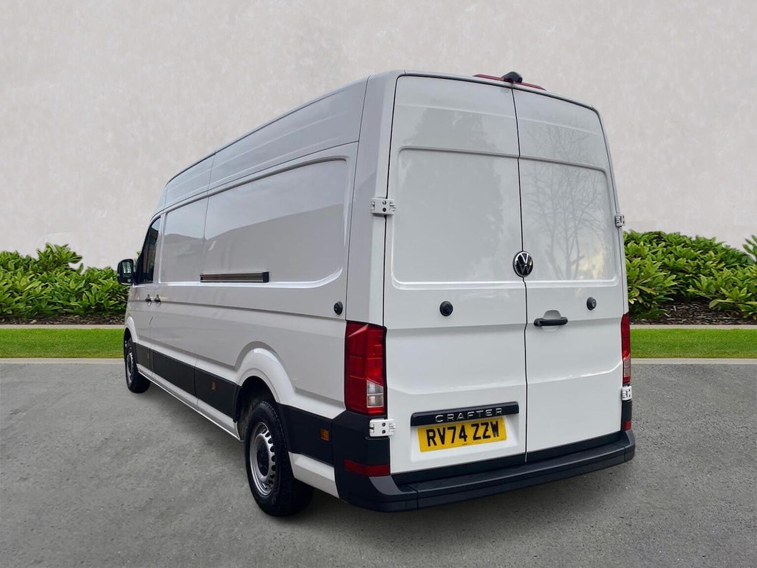 Used Volkswagen Crafter 2024 for sale - 77487965: Photo 2